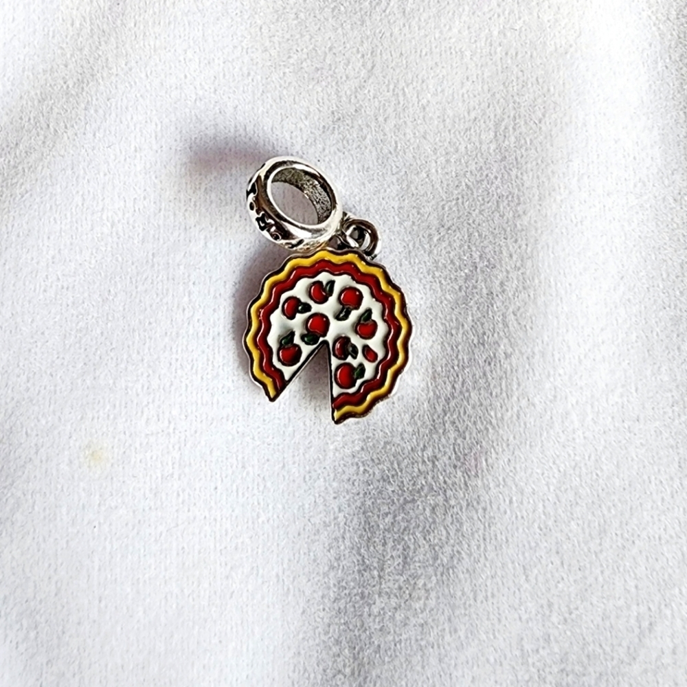 New Friends TV show Joey Tribbiani PIZZA silver dangle silver charm for bracelet